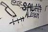 Takhle měl jeden z mladíků vyzdobenou garáž.