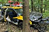 Pět Ukrajinců při nehodě vypadlo z kabiny vozu ven. Čtyři zemřeli.
