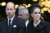 Pohřeb vévodkyně z Kentu - princ William a Kate, za nimi princ Andrew